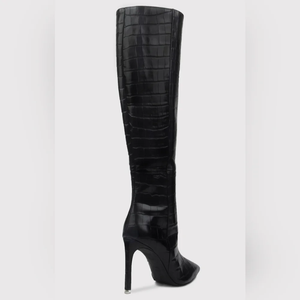 NWOT Black Suede Studio Taylor Boots - Picture 4 of 16